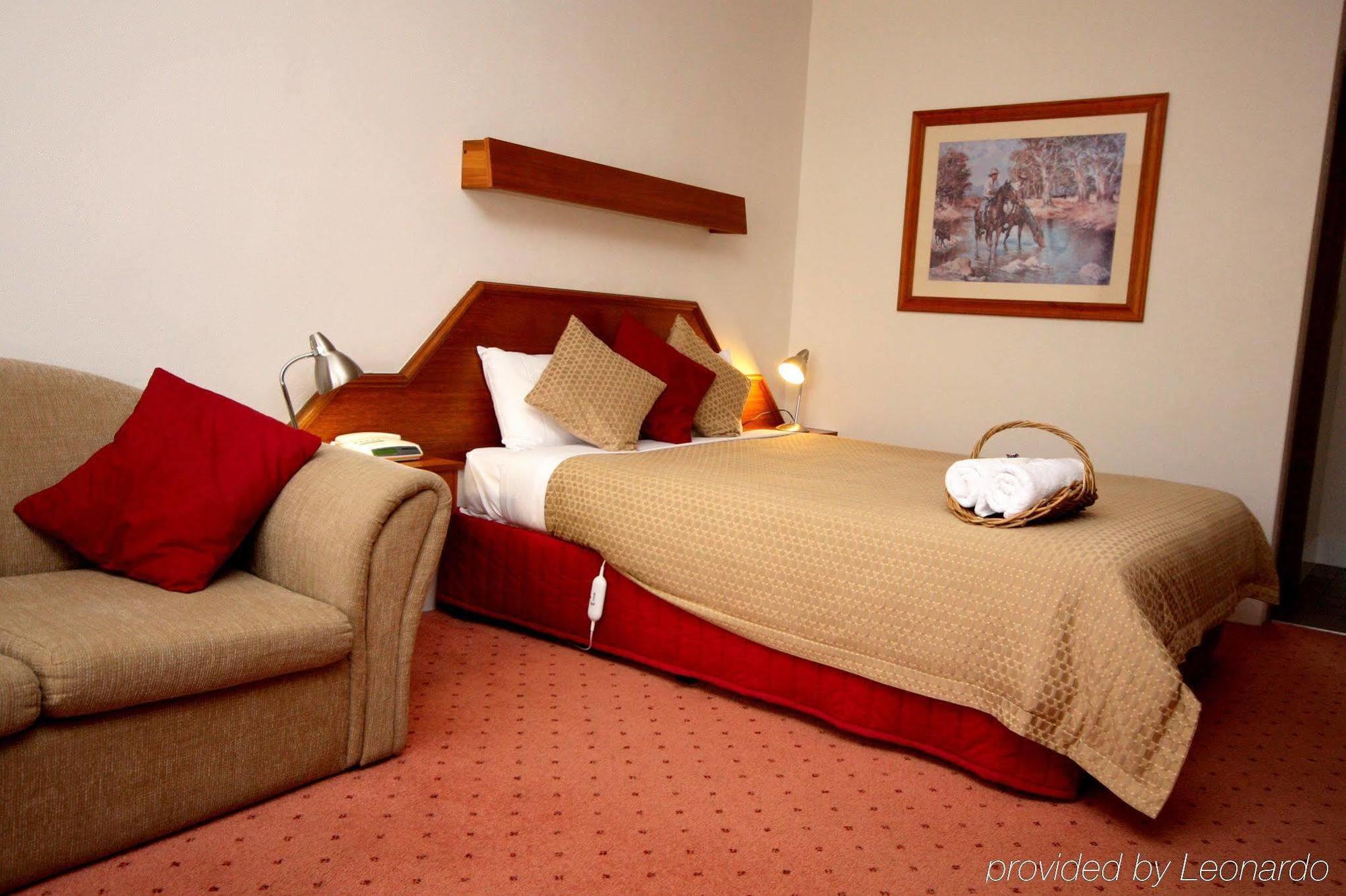 Wine Village Motor Inn Rutherglen Room photo